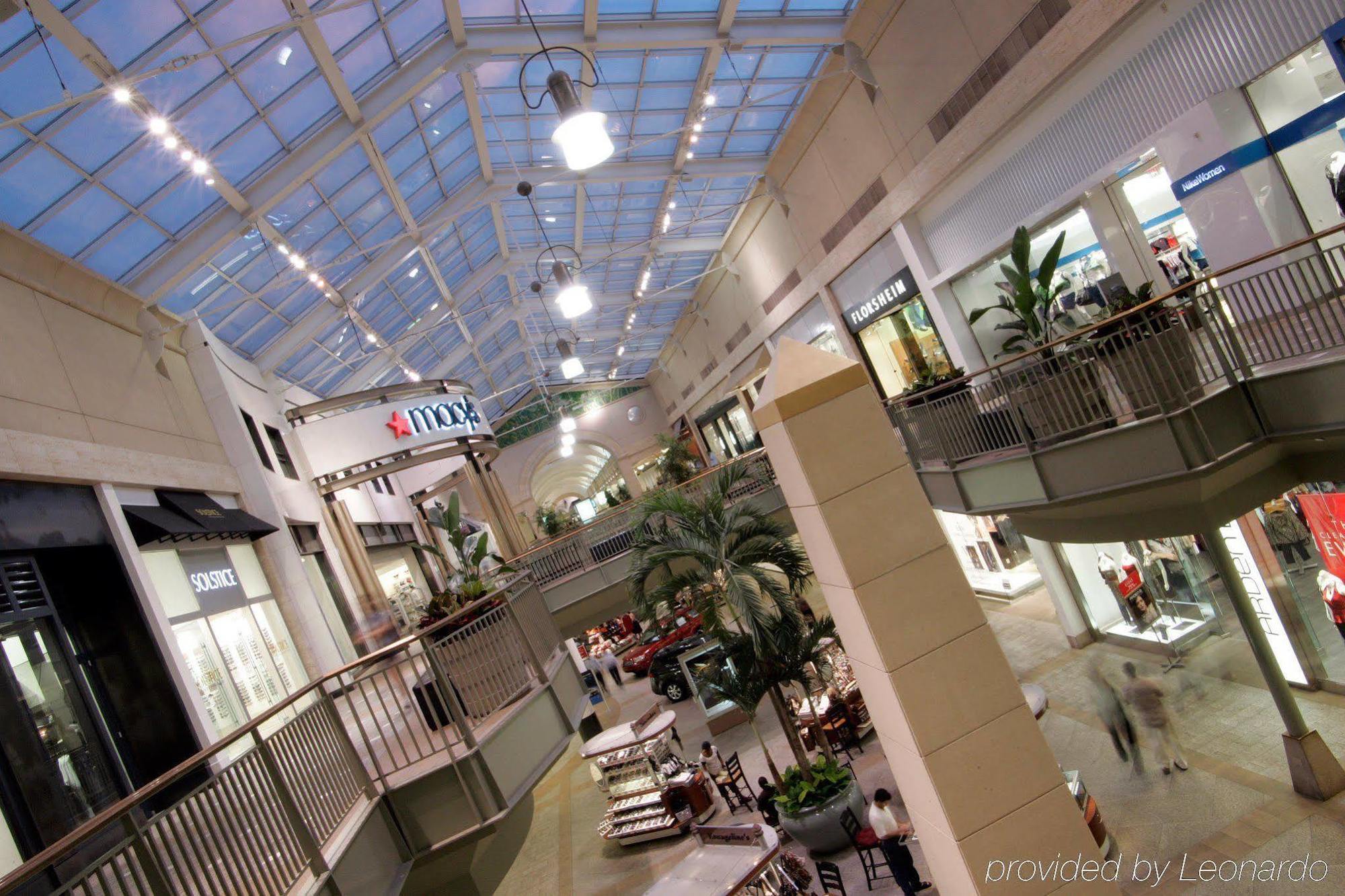 Embassy Suites By Hilton Atlanta Buckhead Interior photo